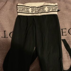 Super cute VS Pink leggings
